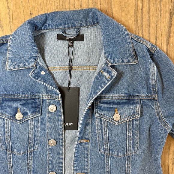 NWT Hudson Women’s Blue Trucker Denim Jacket Size Small/Medium - Picture 5 of 14